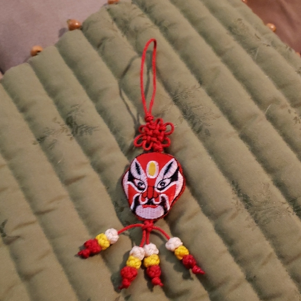 Chinese OPERA Mask Mystic Knot Tassel Chaem For GOOD LUCK